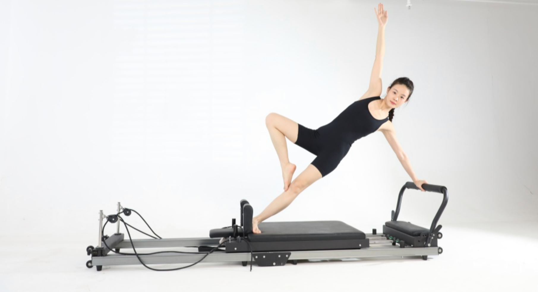 Exclusive Design Patent Aluminum Alloy Folding Pilates Reformer